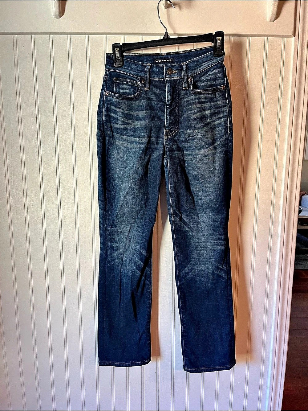 Lucky Brand Women's High Rise Zoe Straight Jeans in Blue Waist 26